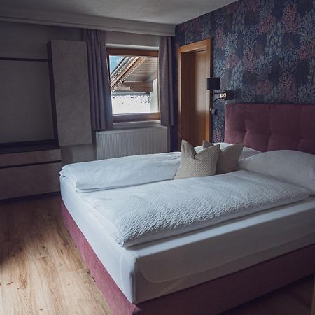 Gaestehaus Poell Mayrhofen Luaran gambar