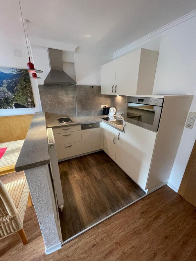 Gaestehaus Poell Mayrhofen Luaran gambar