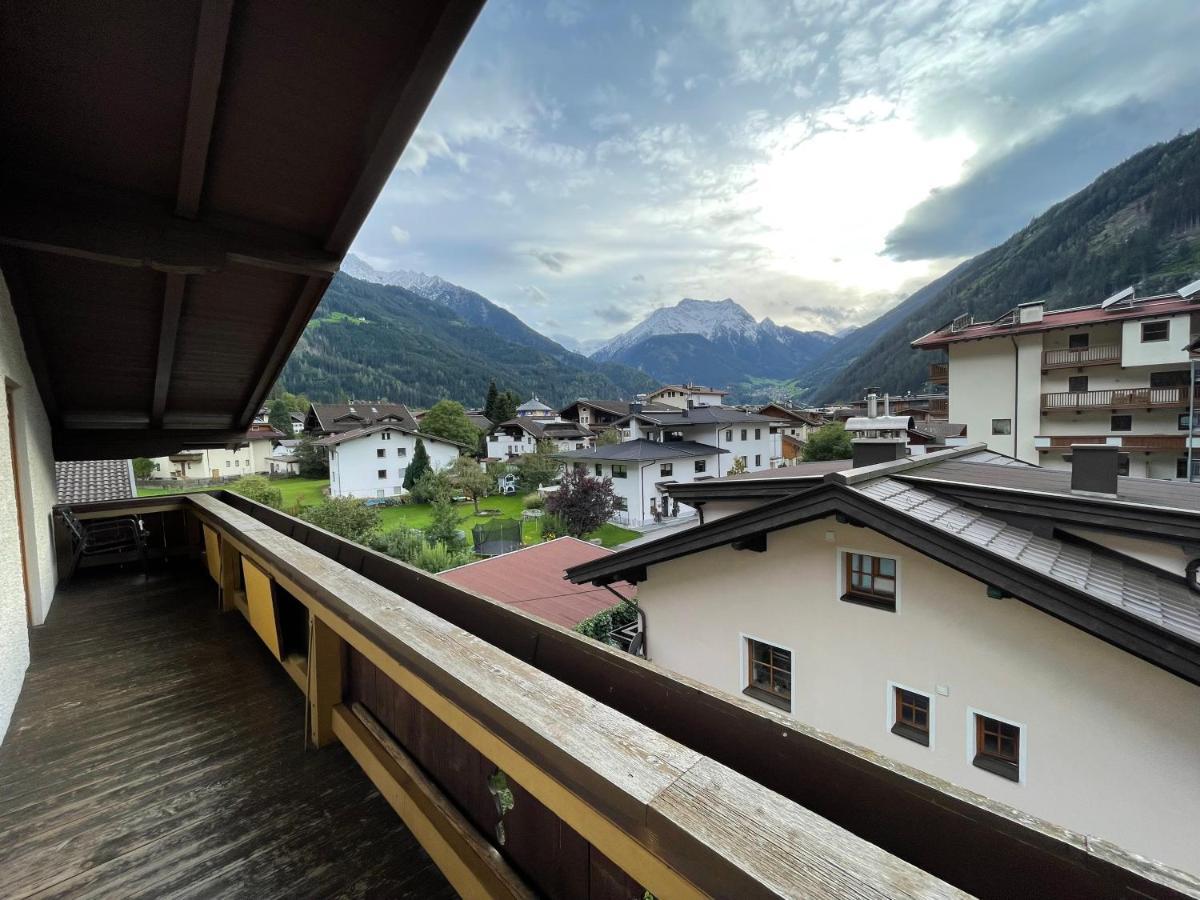 Gaestehaus Poell Mayrhofen Luaran gambar