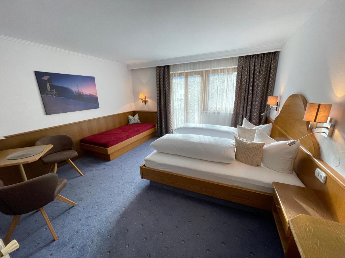 Gaestehaus Poell Mayrhofen Luaran gambar